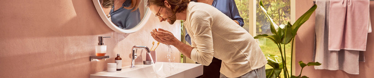 tecturis-s-washplace-couple-getting-ready-ambiance-3840x800